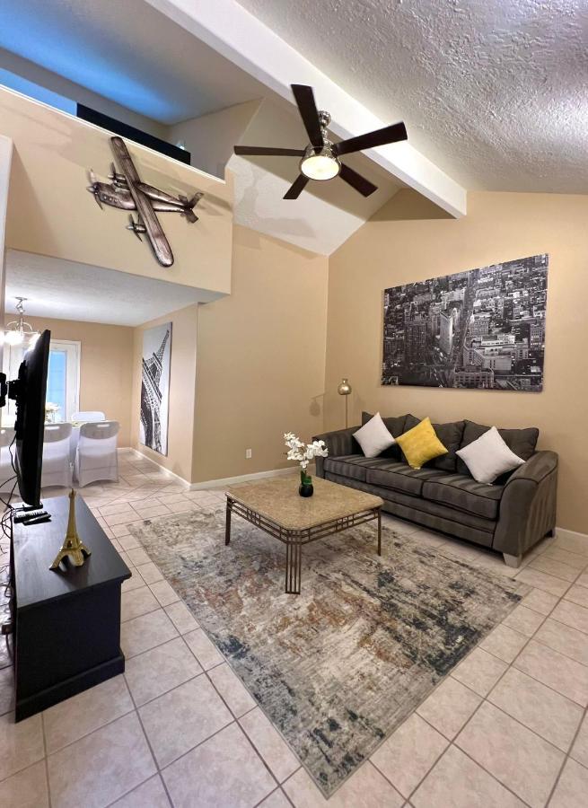 Centrally Located Houston Retreat! Sleeps 8, 10 Min To Downtown, Free Parking Екстер'єр фото