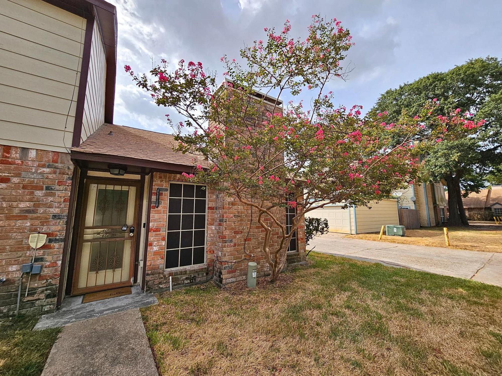 Centrally Located Houston Retreat! Sleeps 8, 10 Min To Downtown, Free Parking Екстер'єр фото